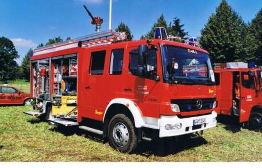 Löschgruppenfahrzeug LF 16 / 12