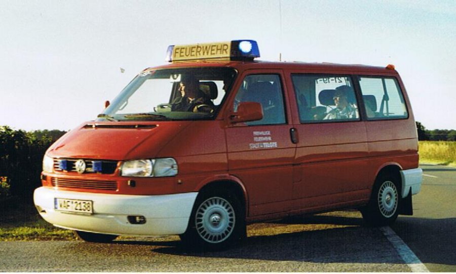 Einsatzleitwagen ELW 1 Mannschaftstransportwagen MTW