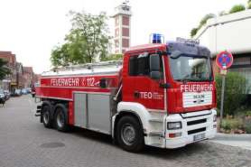 Präsentation des Konzeptes der intensiveren Zusammenarbeit der drei Feuerwehren in den Hauptausschüssen der beteiligten Stadt- und Gemeindeverwaltungen: Die Wehrführer Frank Becker (Everswinkel), Alfons Huesmann (Telgte) und Michael Saabe (Ostbevern)