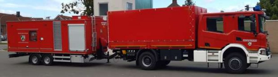 Gerätewagen Logistik GW – L 2 NRW mit Feuerwehr – Anhänger Notstrom NRW (notwendige Aufstellfläche 25 m x 4 m)